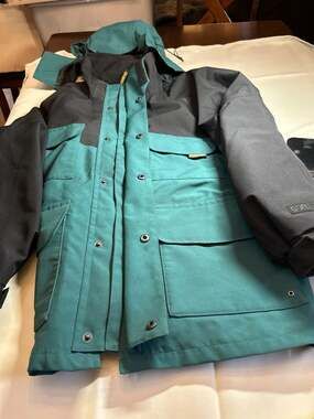 Whitewater Outdoors Gore-Tex Hooded Technical Parka G-1288